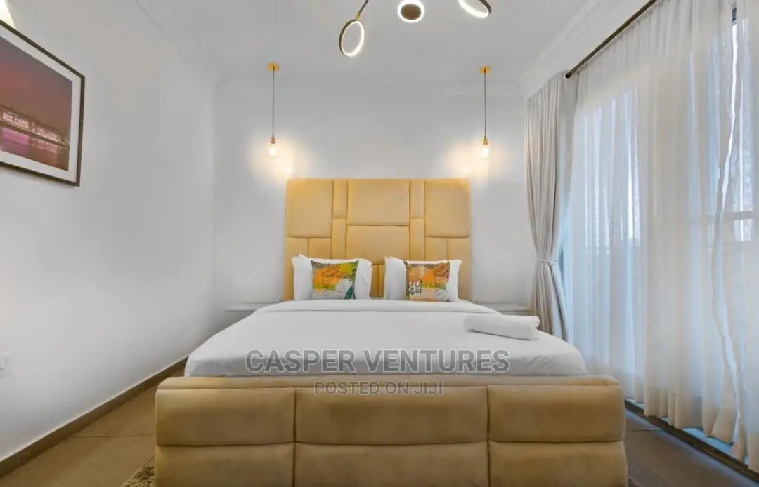 State-Of-The-Art 3-Bedroom Duplex With Pool in Lekki Phase 1
