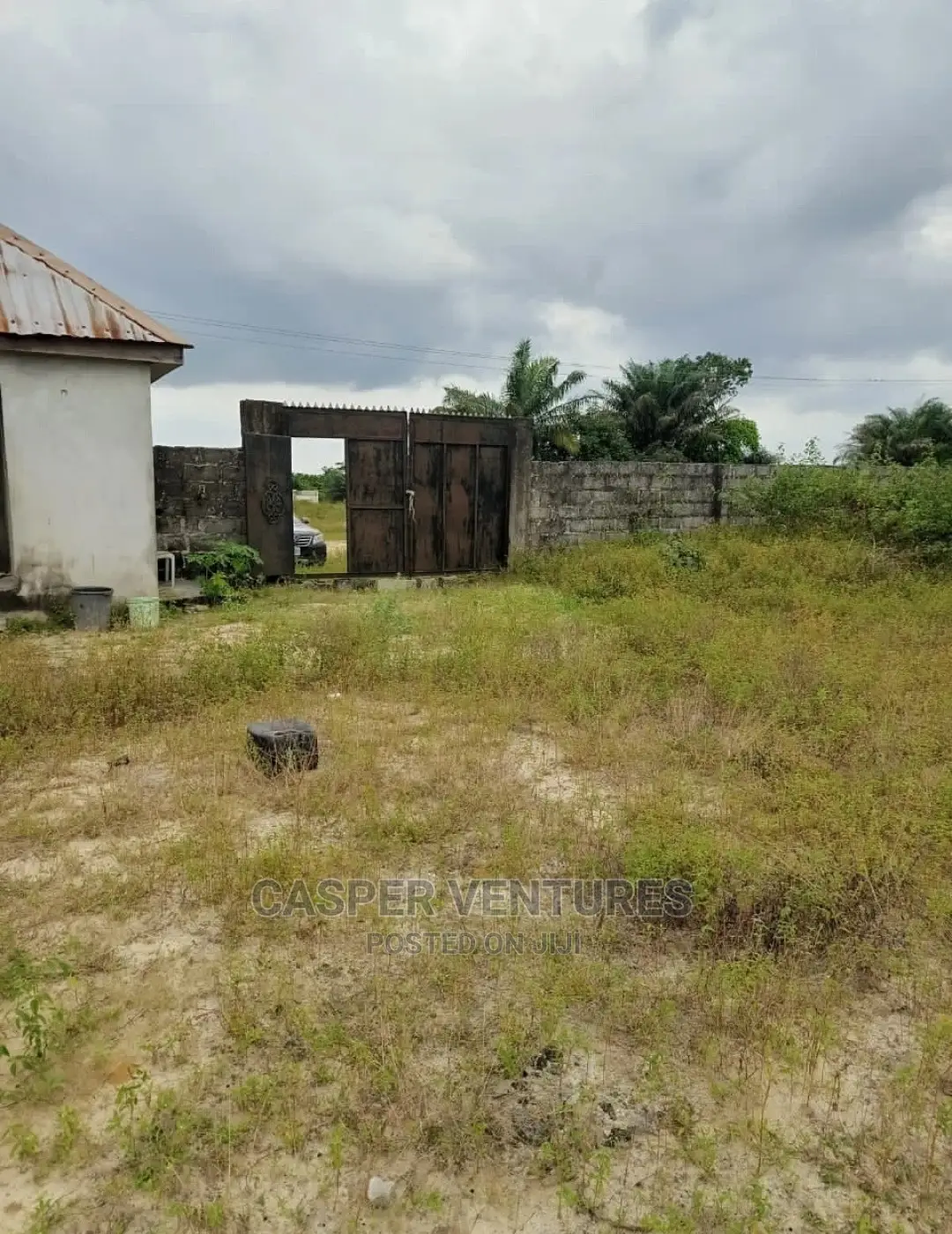 5 Plots of Documented Fenced Land for Sale in Ibeju in Elerangbe