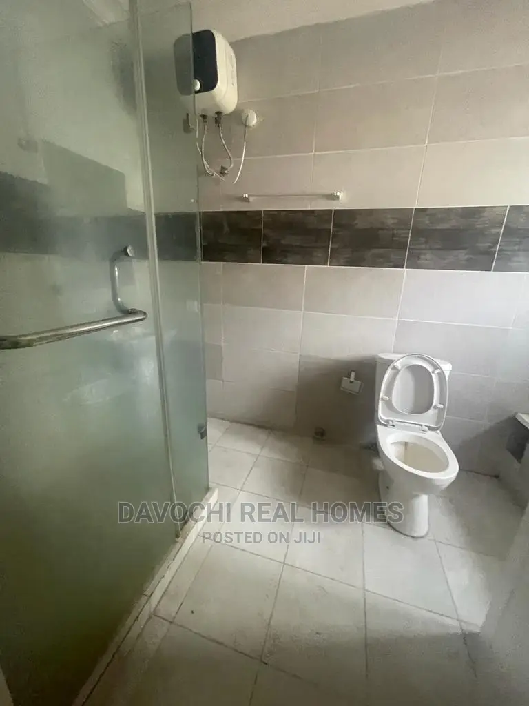 4bdrm Duplex in Ikate Estate, Lekki for Rent in Lekki
