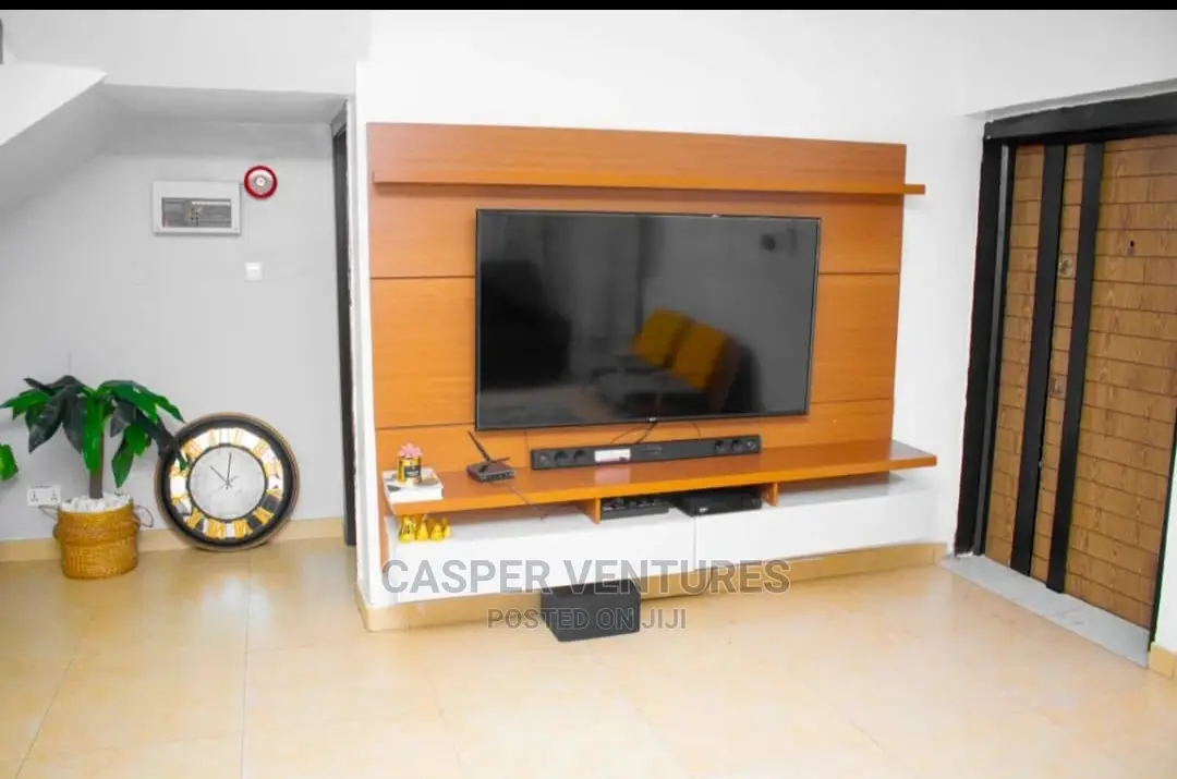 Electrifying 4-Bedroom Villa With Pool in Lekki Phase 1