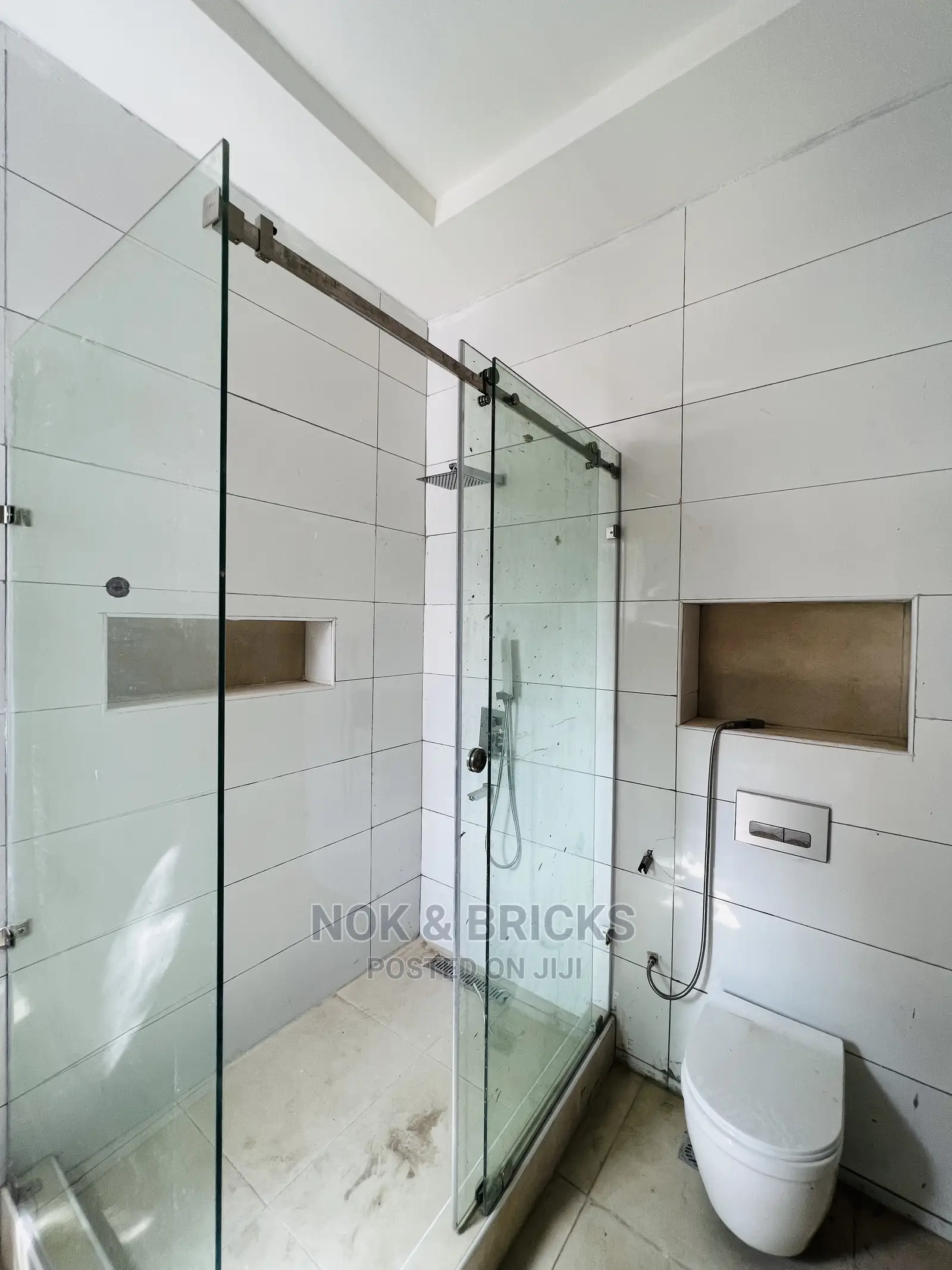 4bdrm Duplex in Es Luxury Court, Jahi for sale in Jahi