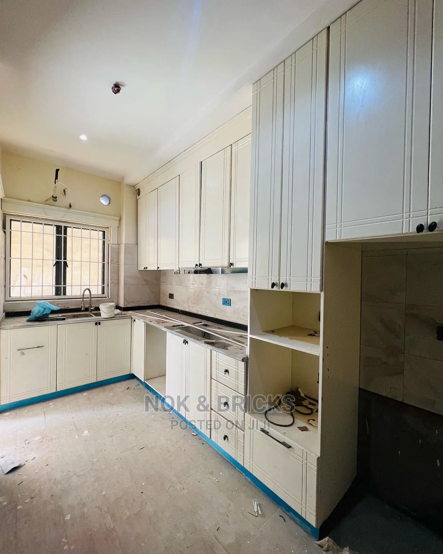 4bdrm Duplex in Es Luxury Court, Jahi for sale in Jahi