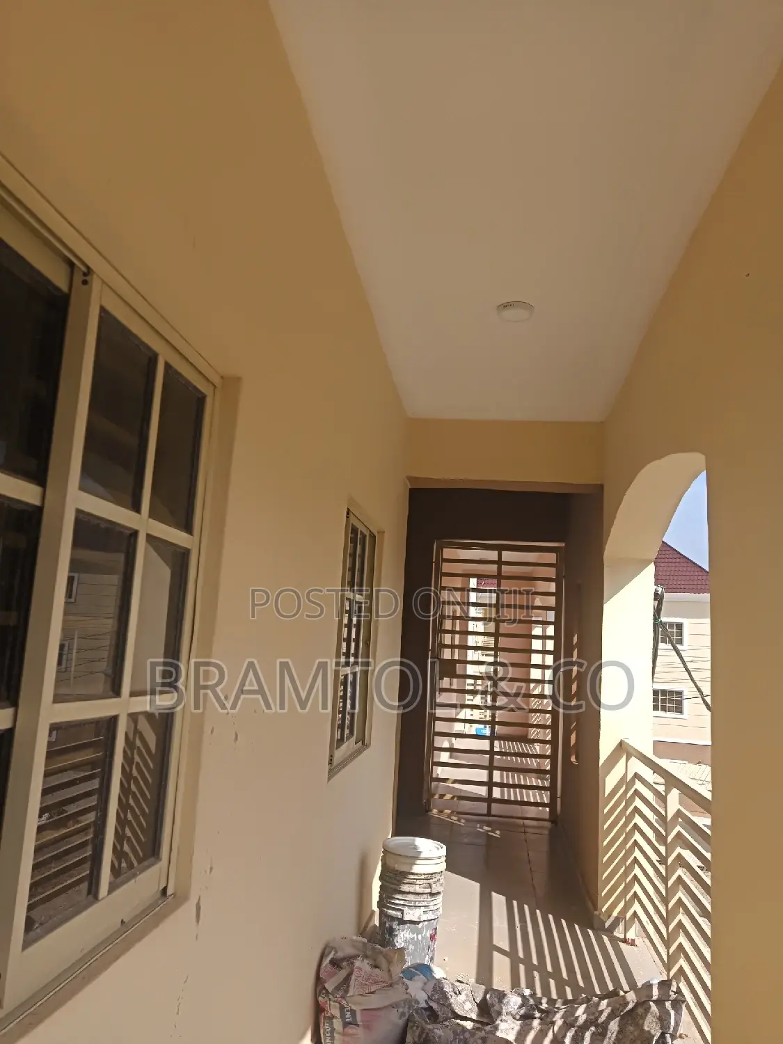 3bdrm Block of Flats in Kiami for sale in Kiami