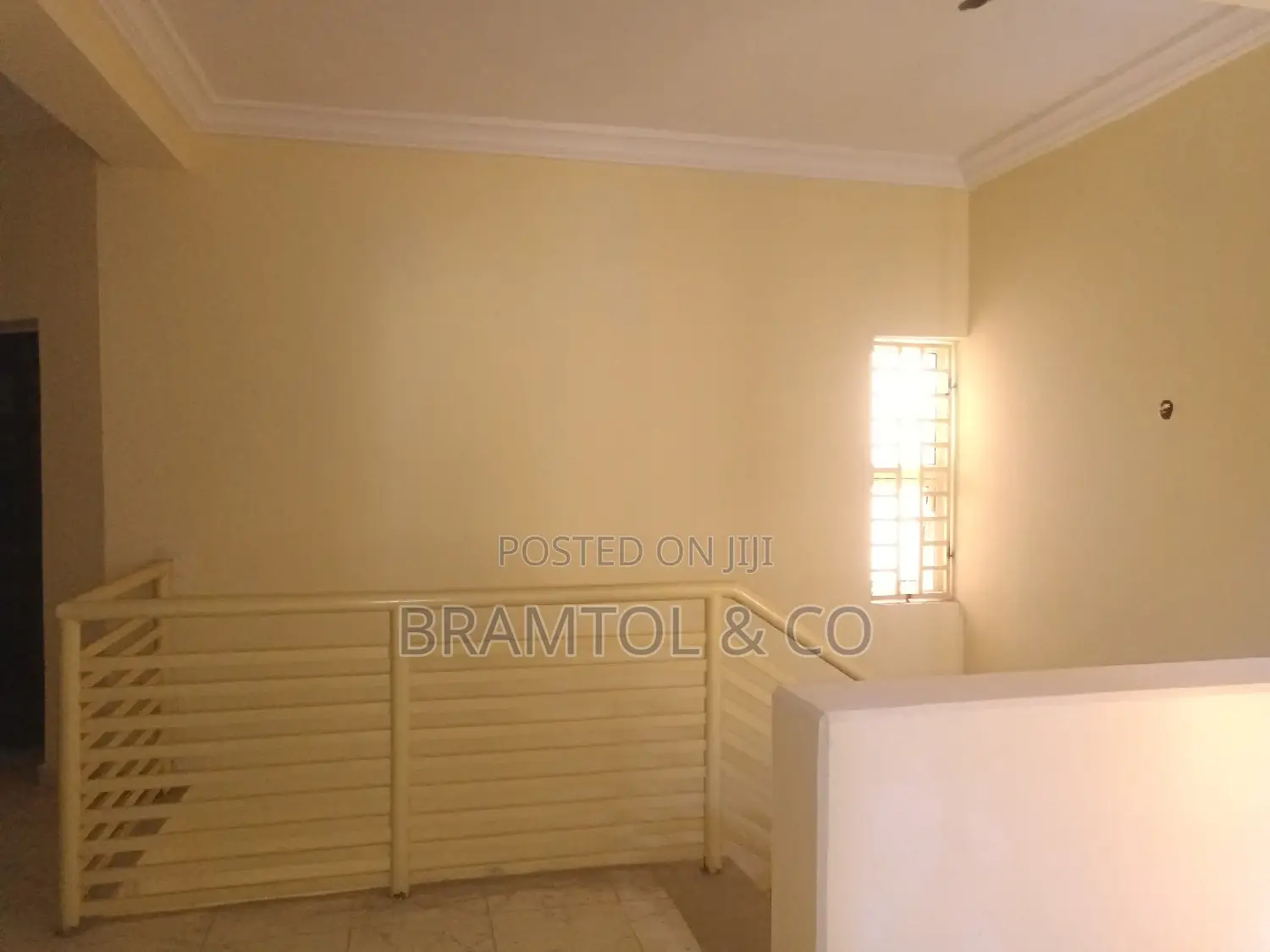 5bdrm Townhouse / Terrace in Kiami for rent in Kiami