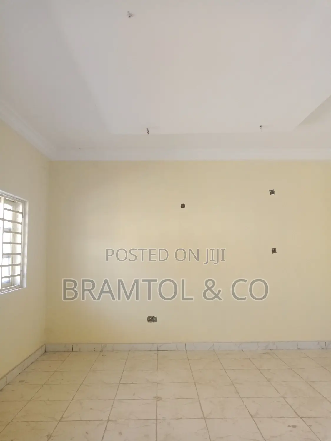 5bdrm Townhouse / Terrace in Kiami for rent in Kiami