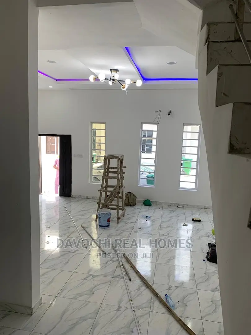 4bdrm Duplex in Ikota, Lekki for rent in Lekki