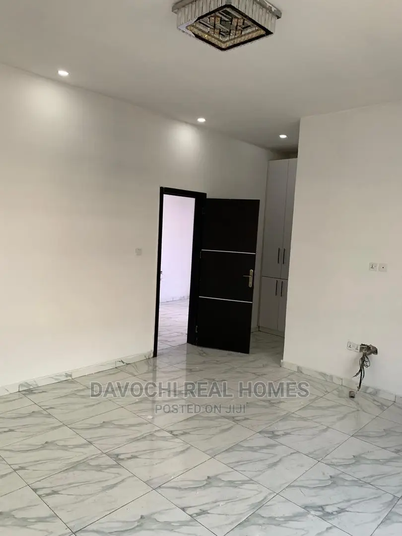 4bdrm Duplex in Ikota, Lekki for rent in Lekki