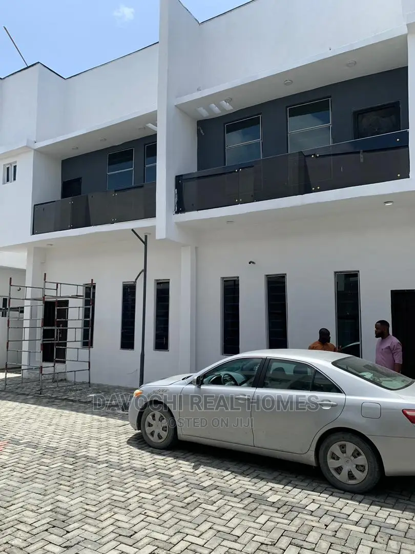 4bdrm Duplex in Ikota, Lekki for rent in Lekki