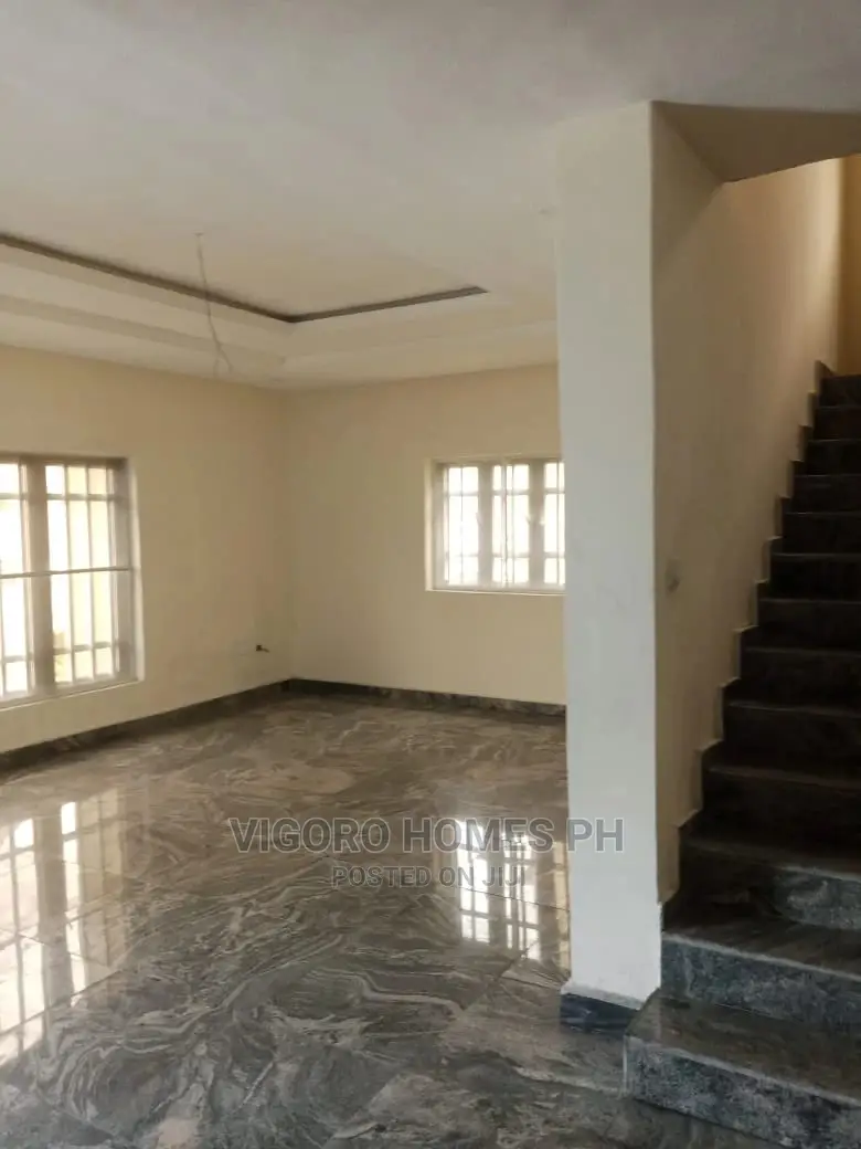 Furnished 4bdrm Duplex in Port-Harcourt for sale in Port-Harcourt