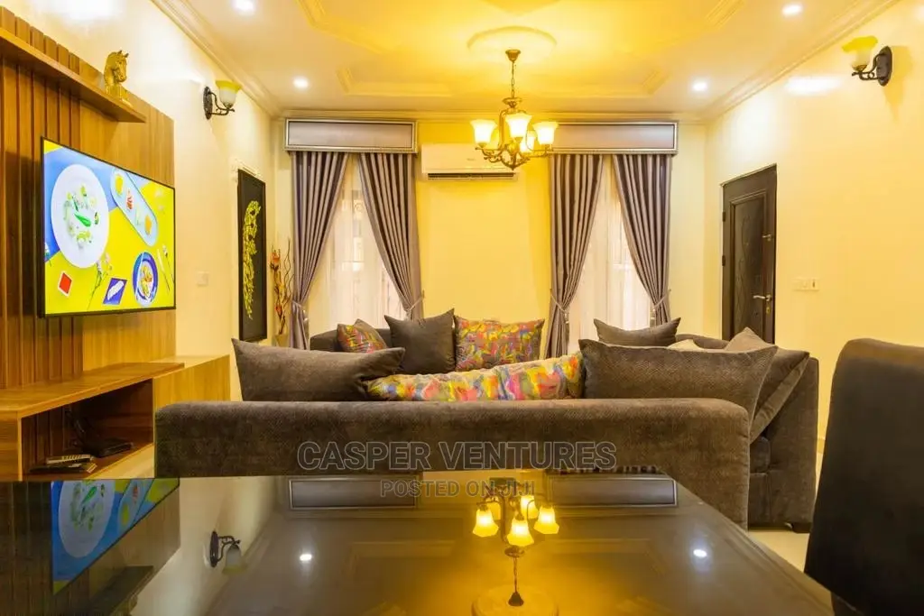 Furnished 4bdrm Apartment in Silver Springs, Agungi for rent in Agungi