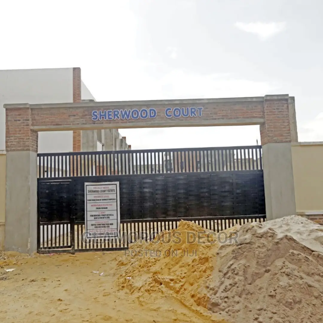 3bdrm Duplex in Sherwood Court, Sangotedo for sale in Sangotedo
