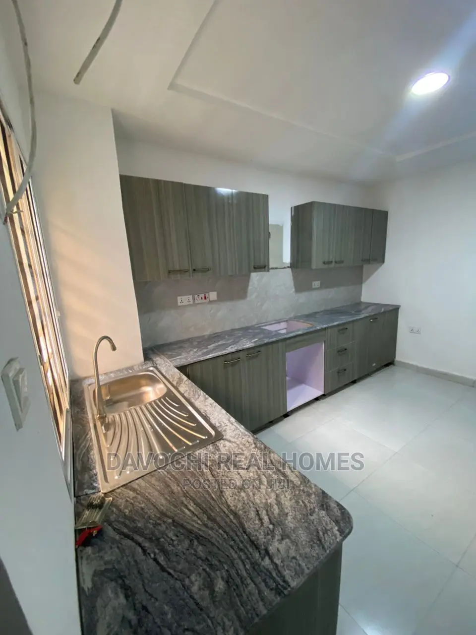 2bdrm Apartment in Orchid Road, Lekki for rent in Lekki