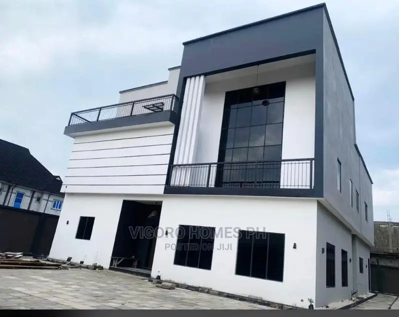 Furnished 5bdrm Duplex in Port-Harcourt for sale in Port-Harcourt
