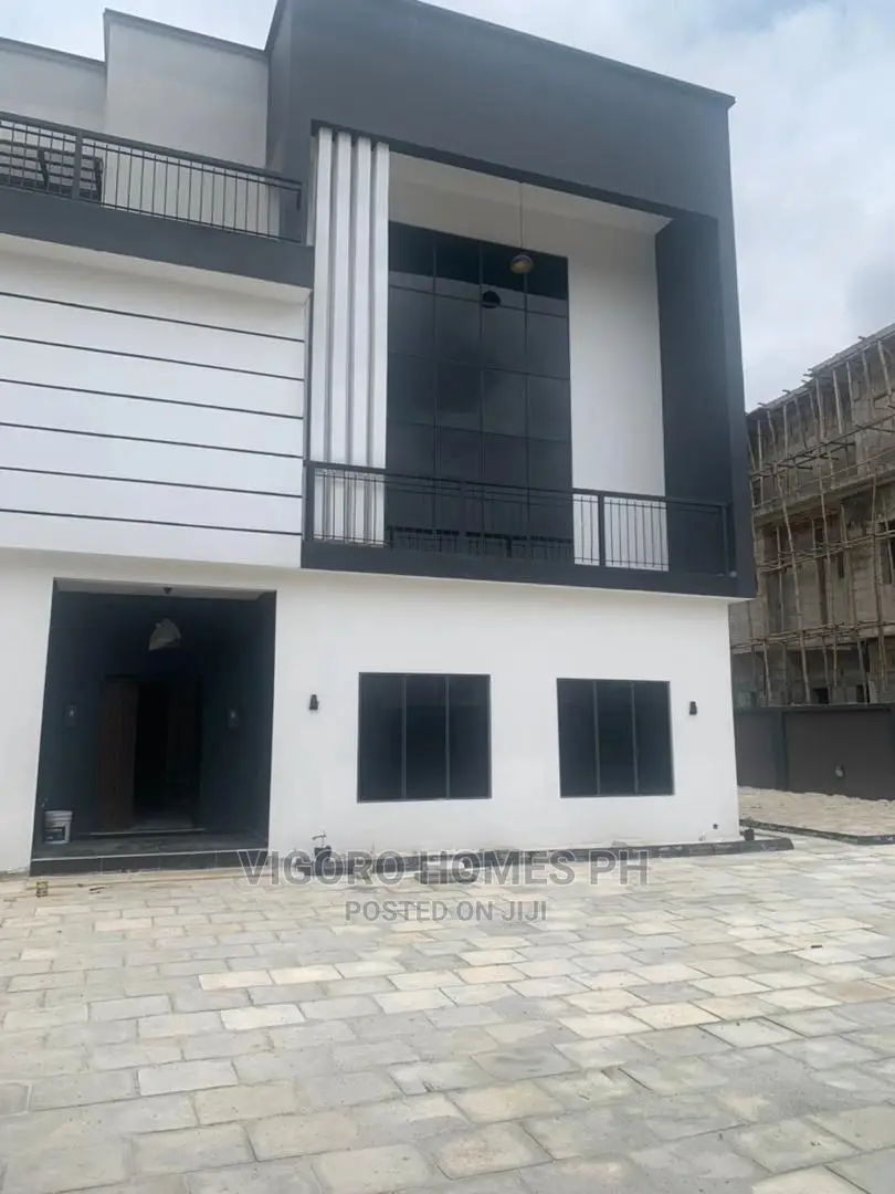 Furnished 5bdrm Duplex in Port-Harcourt for sale in Port-Harcourt