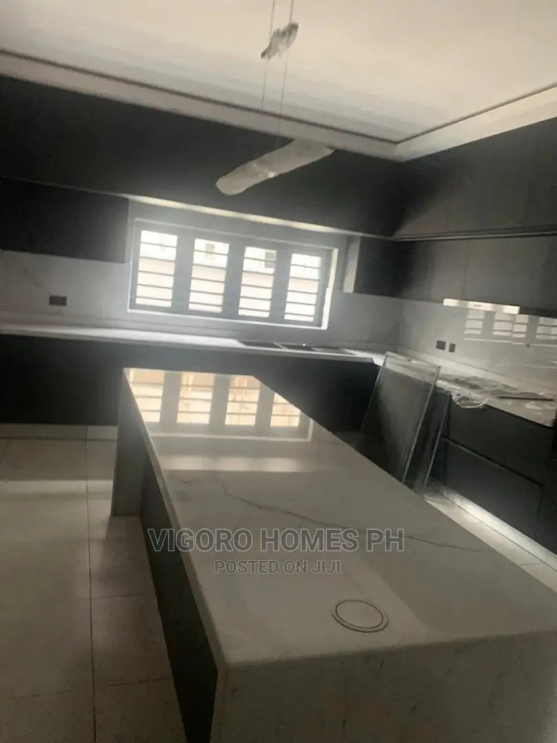 Furnished 5bdrm Duplex in Port-Harcourt for sale in Port-Harcourt