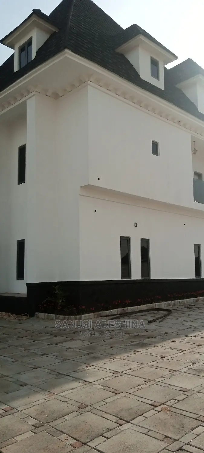 5bdrm Mansion in Gwarimpa Estate Fct, Gwarinpa for sale in Gwarinpa