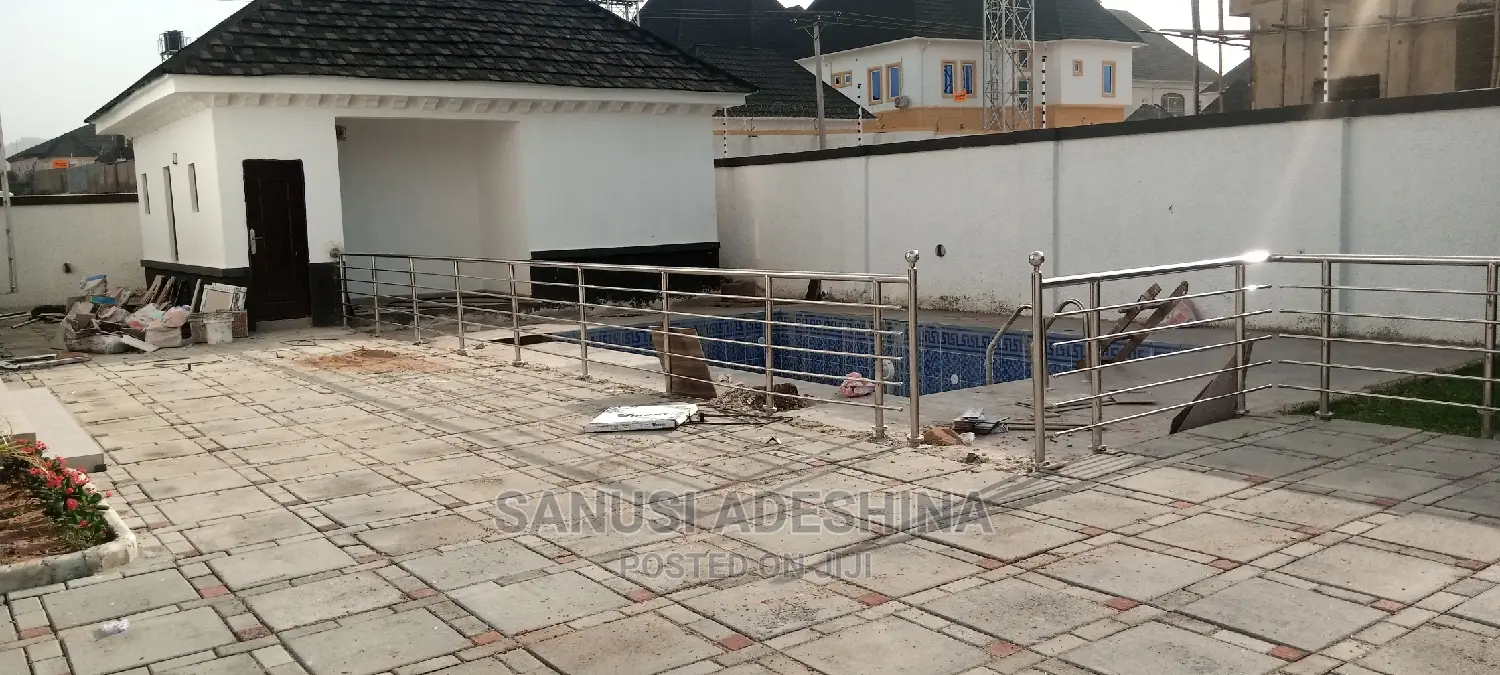 5bdrm Maisonette in Efab Metropolitan, Gwarinpa for sale in Gwarinpa