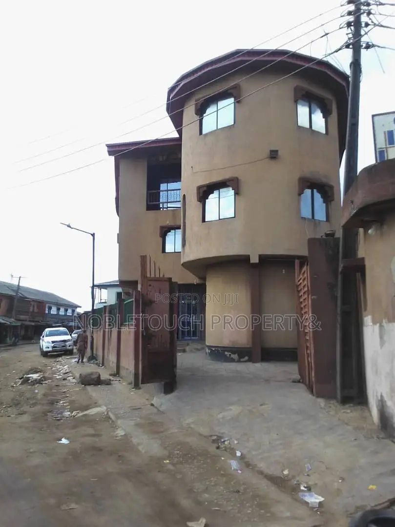 3bdrm Block of Flats in Okunola Egbeda Lagos for Sale in Egbeda