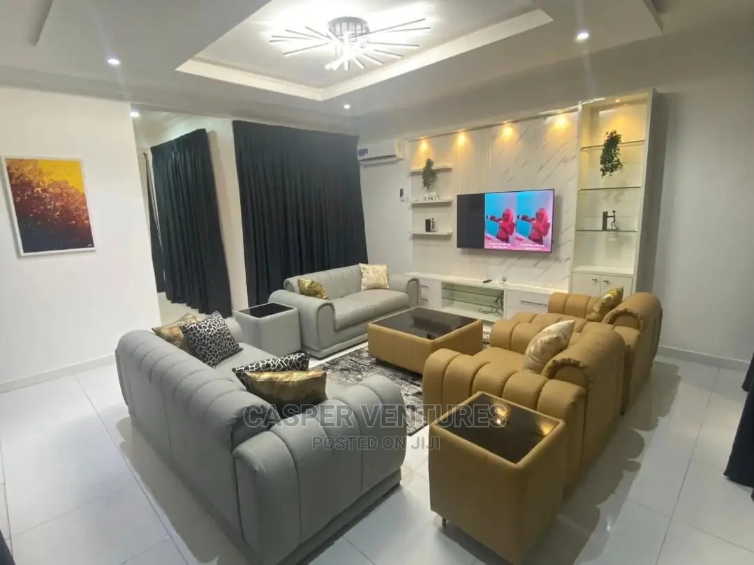 Enthralling Fascinating 4-Bedroom Duplex in Lekki Phase 1