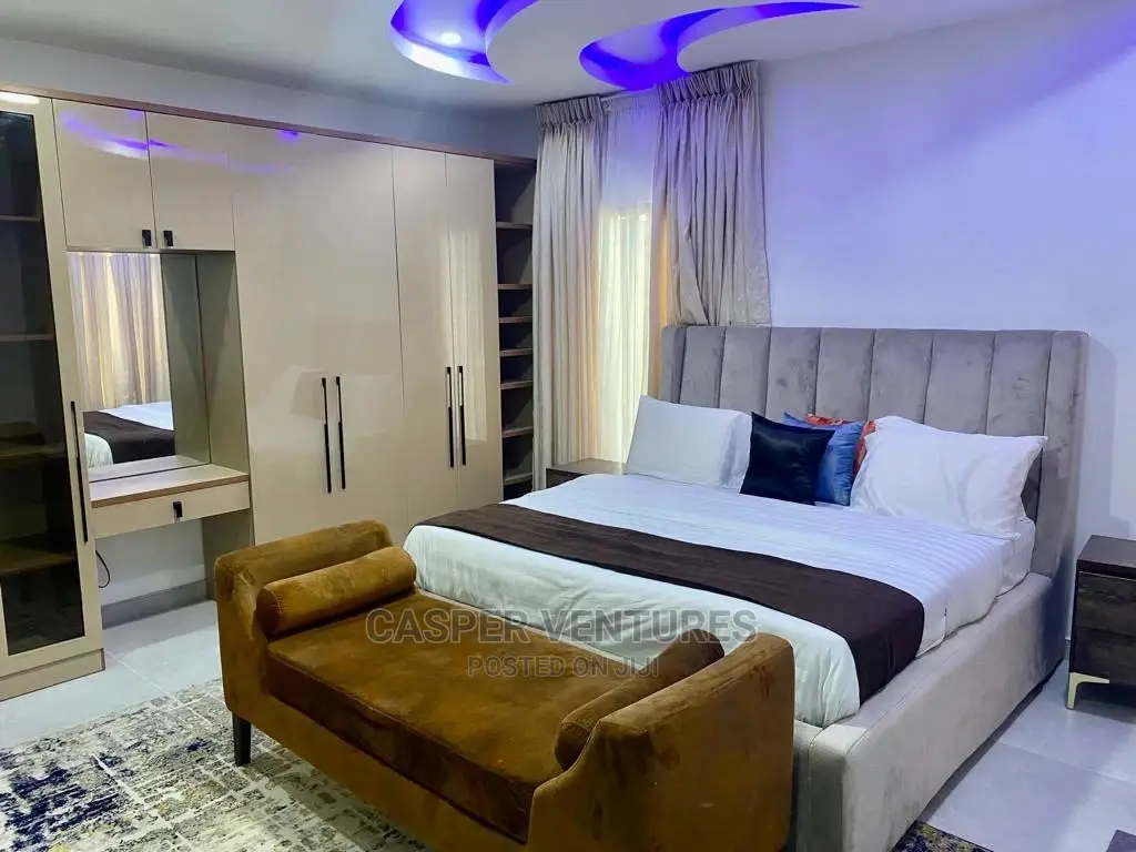 Enthralling Fascinating 4-Bedroom Duplex in Lekki Phase 1