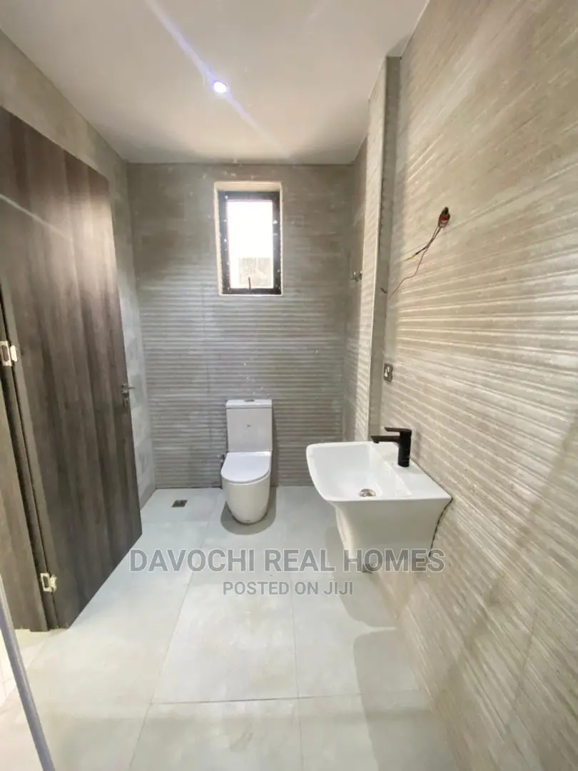 5bdrm Duplex in Ikoyi for Sale in Ikoyi