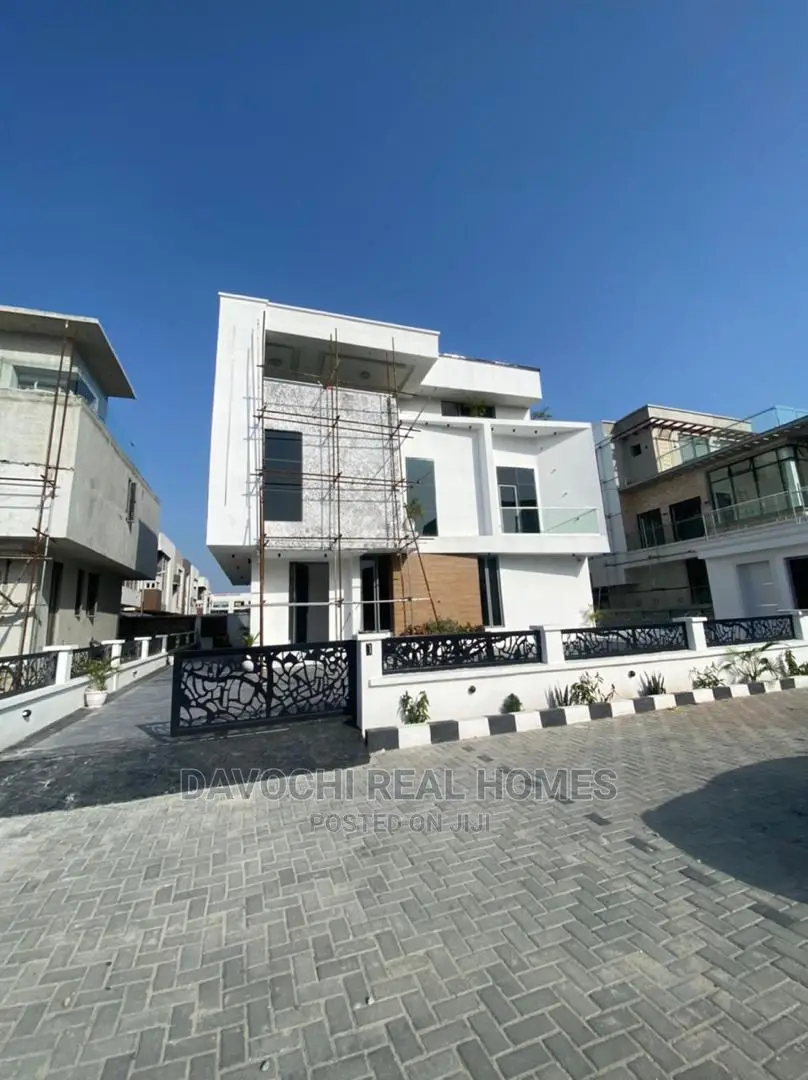 5bdrm Duplex in Osapa London for Sale in Osapa london