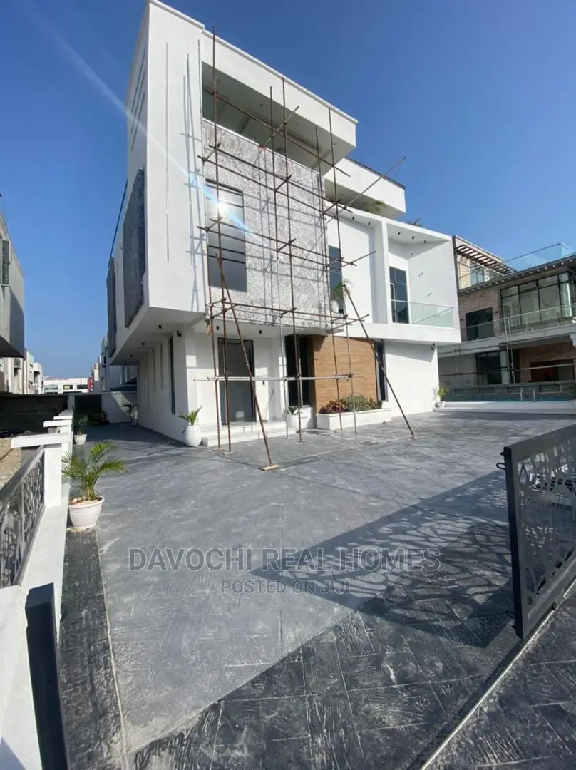 5bdrm Duplex in Osapa London for Sale in Osapa london