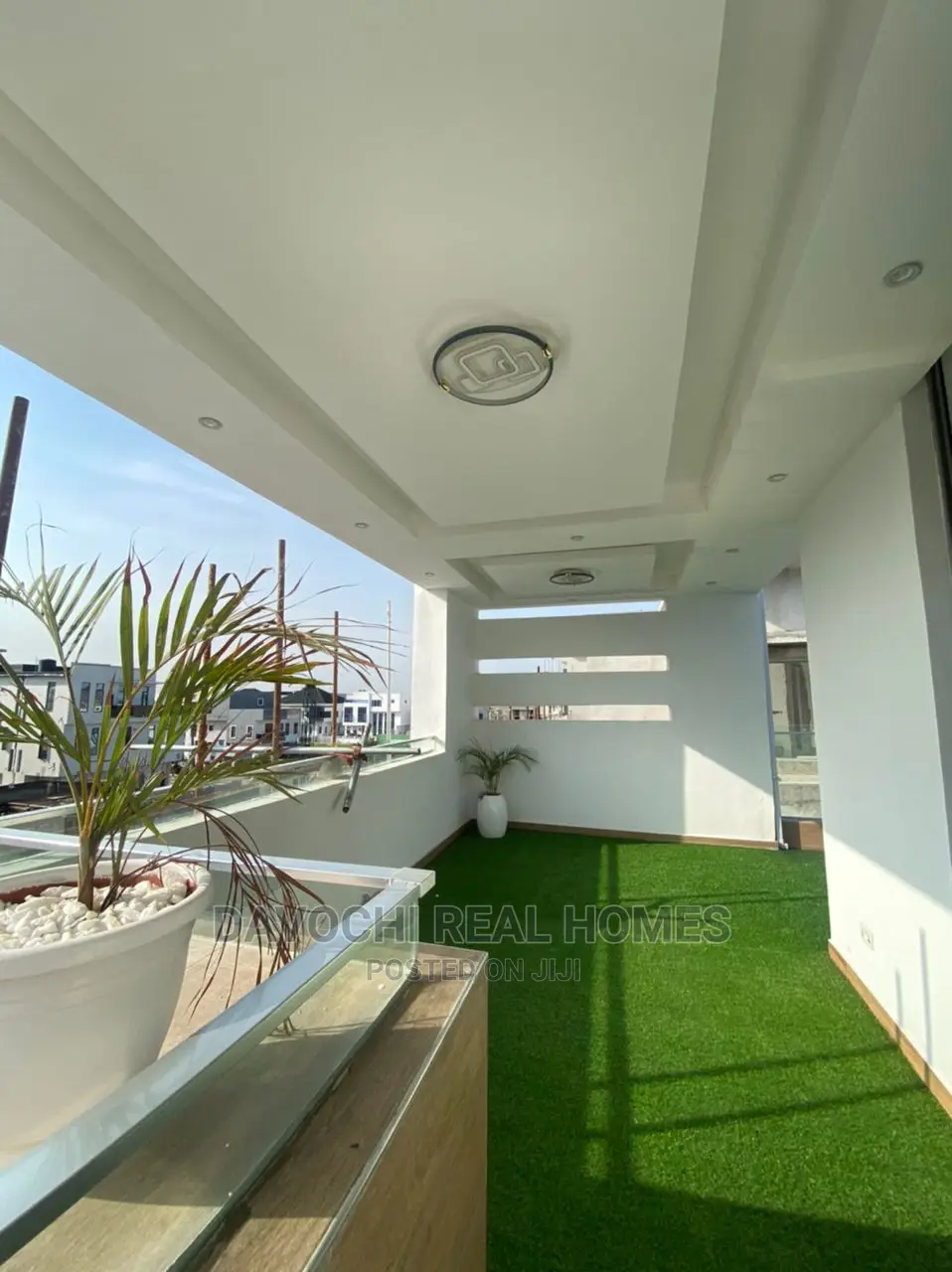 5bdrm Duplex in Osapa London for Sale in Osapa london
