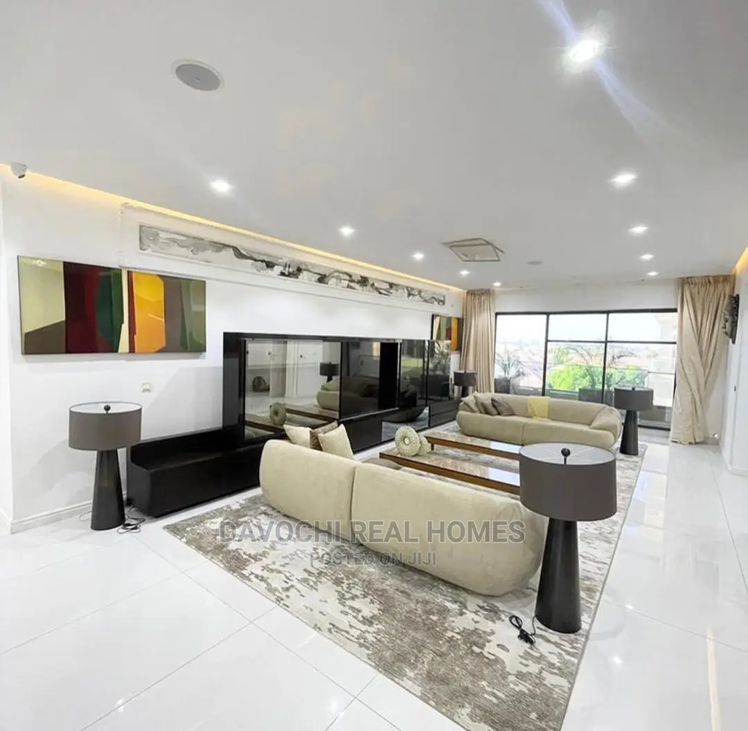 3bdrm Duplex in Victoria Island for sale in Victoria Island