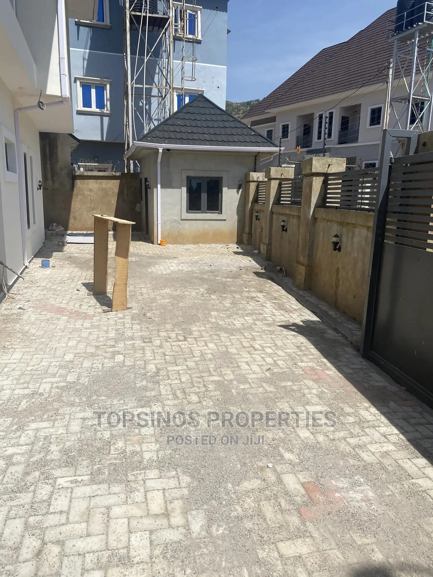 2bdrm Block of Flats in Dawaki for rent in Dawaki