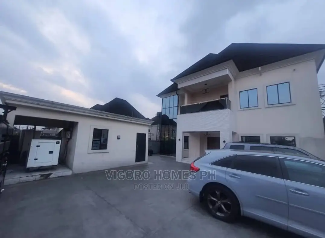 Furnished 4bdrm Duplex in Port-Harcourt for sale in Port-Harcourt