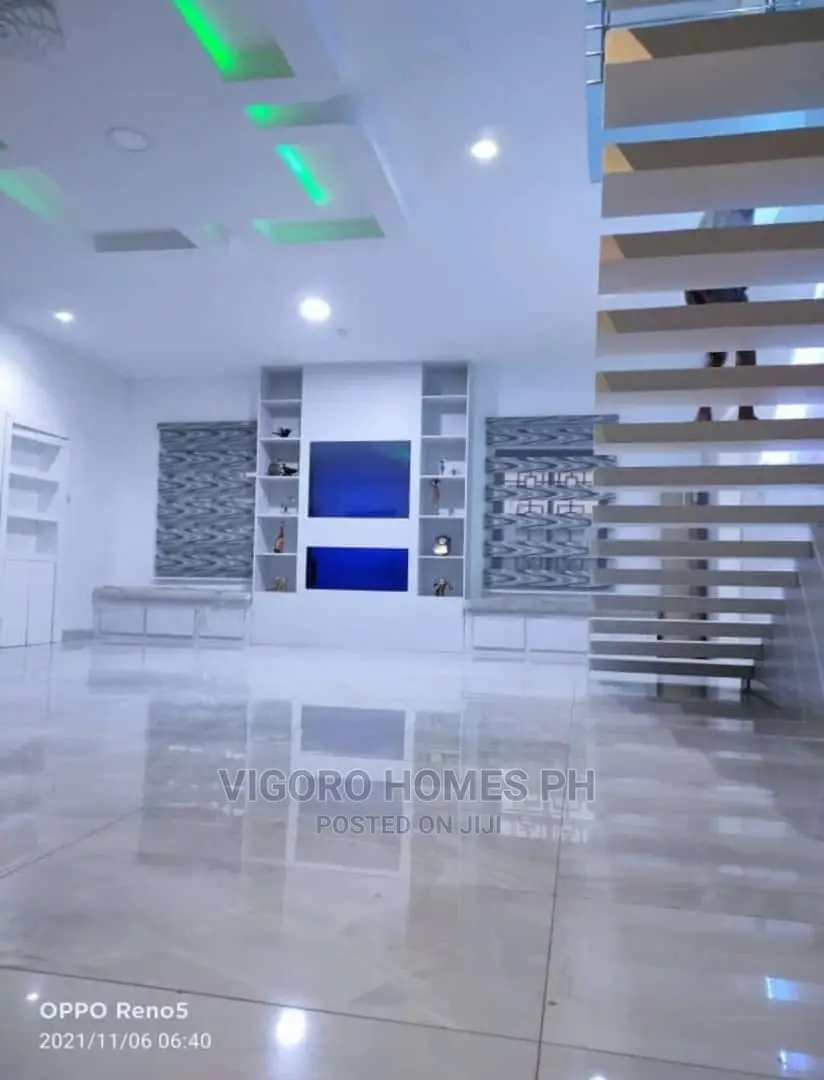 Furnished 4bdrm Duplex in Port-Harcourt for sale in Port-Harcourt