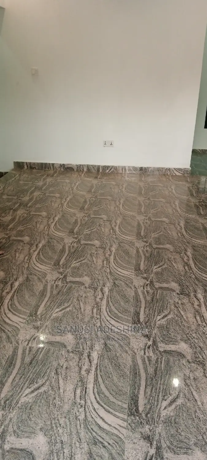 2bdrm Block of Flats in Kubwa Fct Abuja for sale in Kubwa