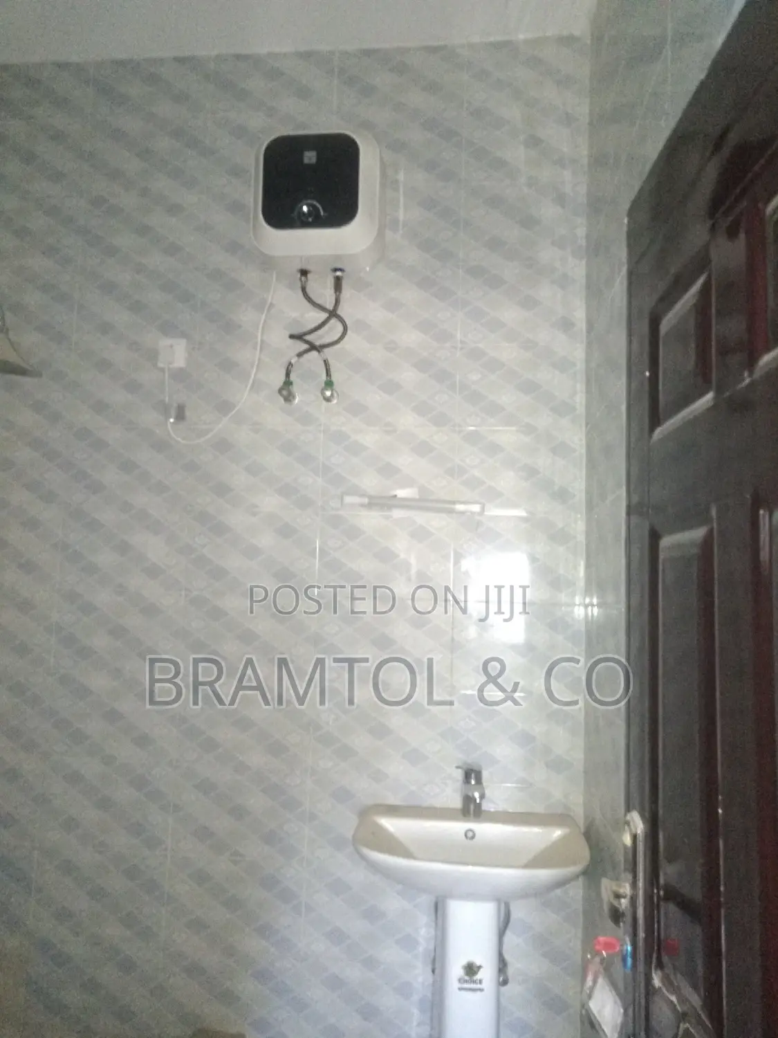 3bdrm Block of Flats in Jahi for rent in Jahi