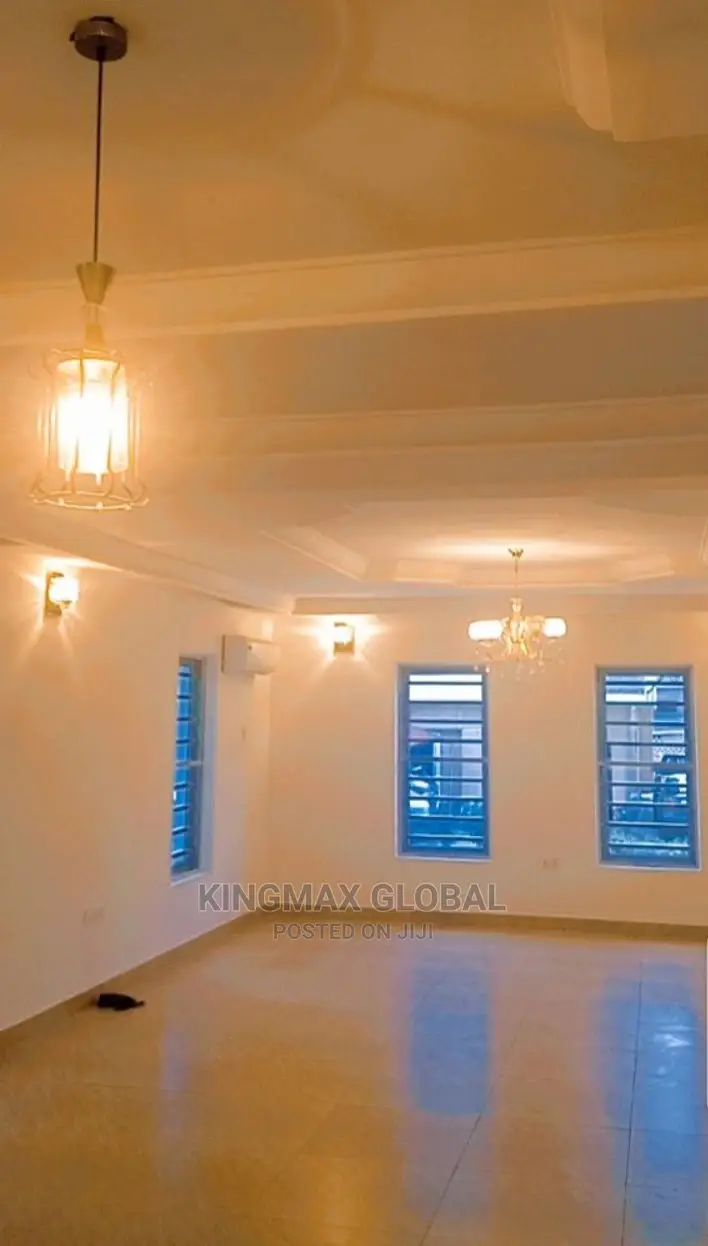 5bdrm Duplex in Mabushi for sale in Mabushi