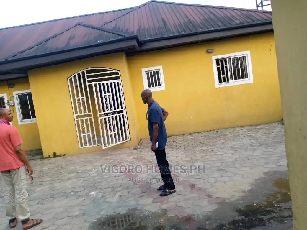 Furnished 3bdrm Block of Flats in Port-Harcourt for sale in Port-Harcourt