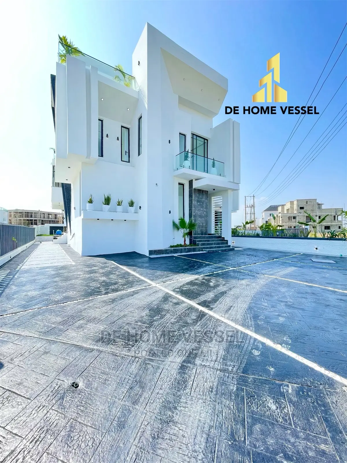 5bdrm Duplex in Lekki, Osapa London for Sale in Osapa london
