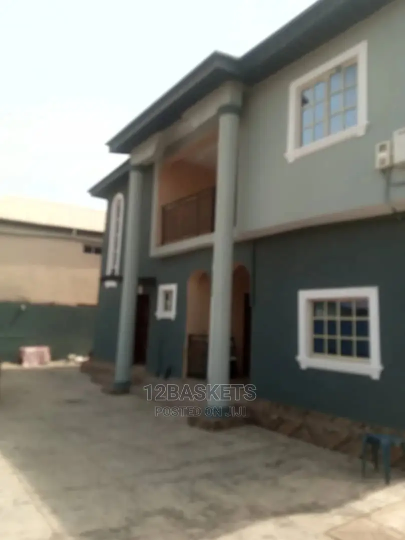 Furnished 10bdrm Block of Flats in Gaun Estate, Obafemi-Owode for sale in Obafemi-Owode