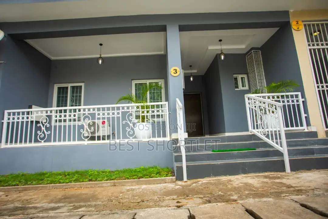 Royal/Luxury 2 Bedroom Duplex in Maitama