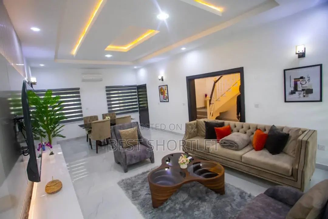 Royal/Luxury 2 Bedroom Duplex in Maitama