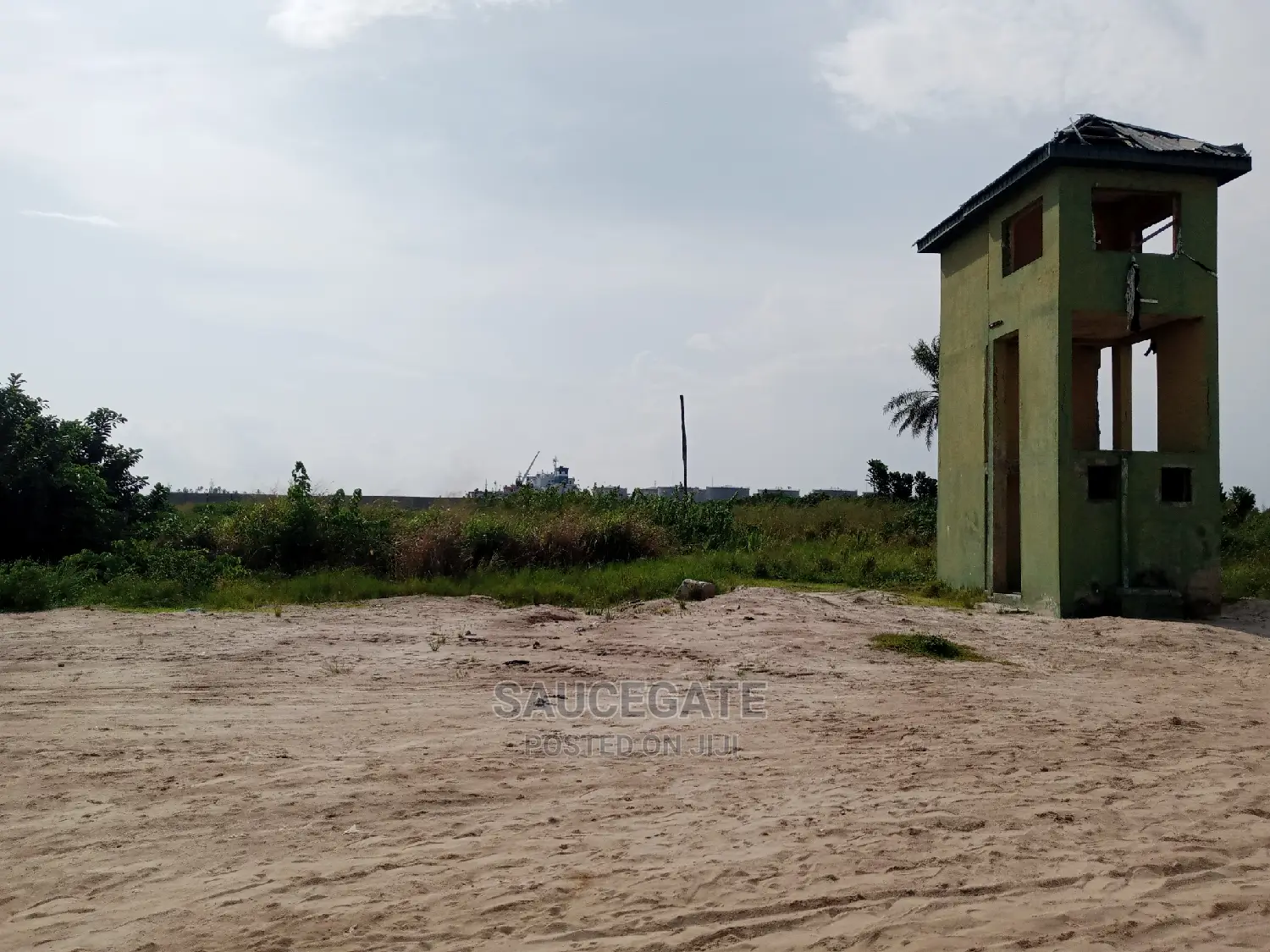 16 Acres Water Front Land for Sale in Satellite Town in Satellite Town