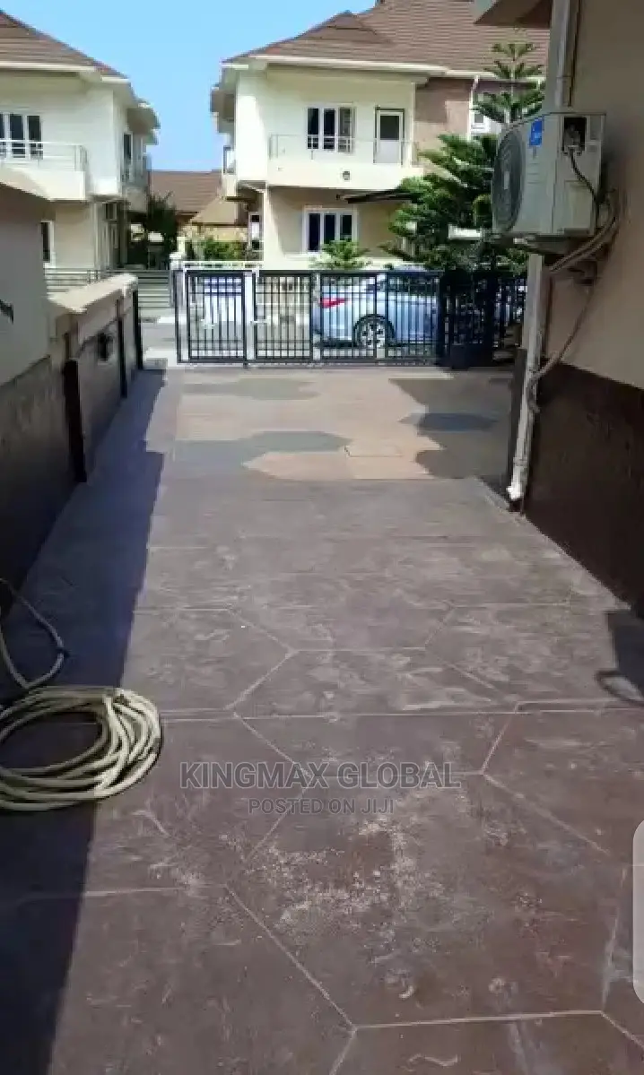 Furnished 5bdrm Duplex in Gudu for sale in Gudu
