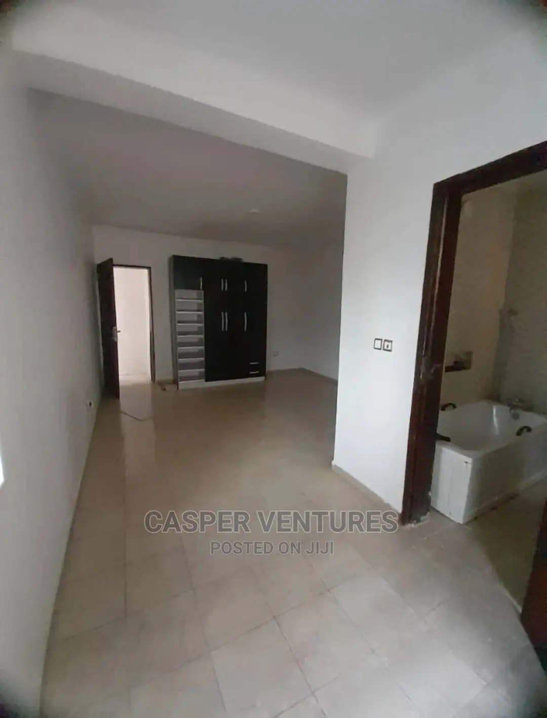 Mini Flat in Idado. for rent in Idado