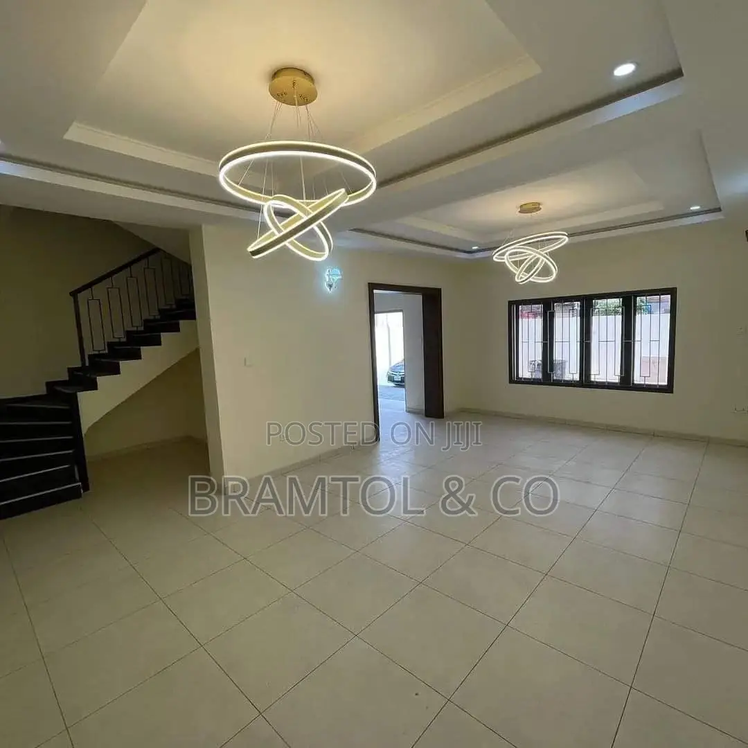 4bdrm Townhouse / Terrace in Maitama for rent in Maitama