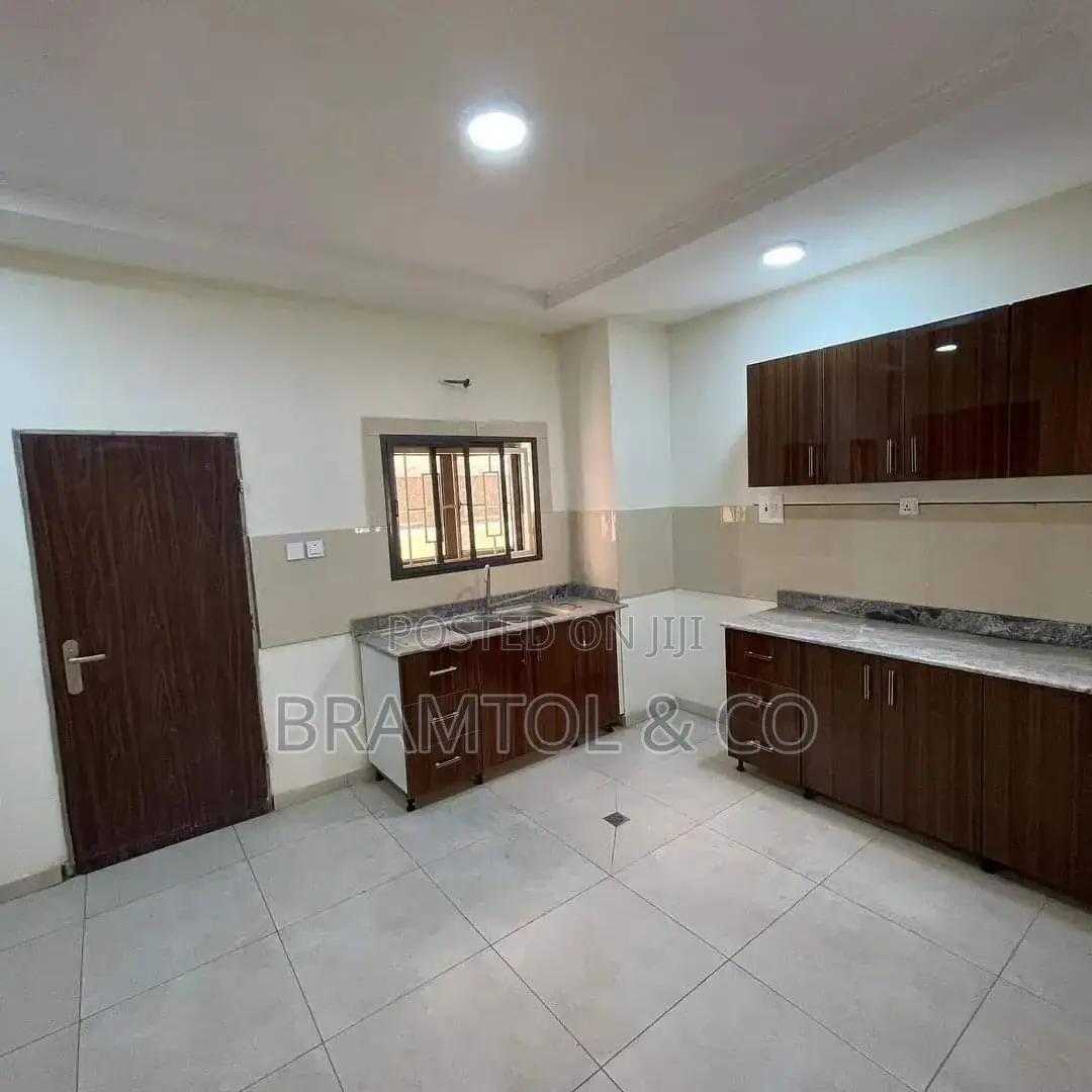4bdrm Townhouse / Terrace in Maitama for rent in Maitama