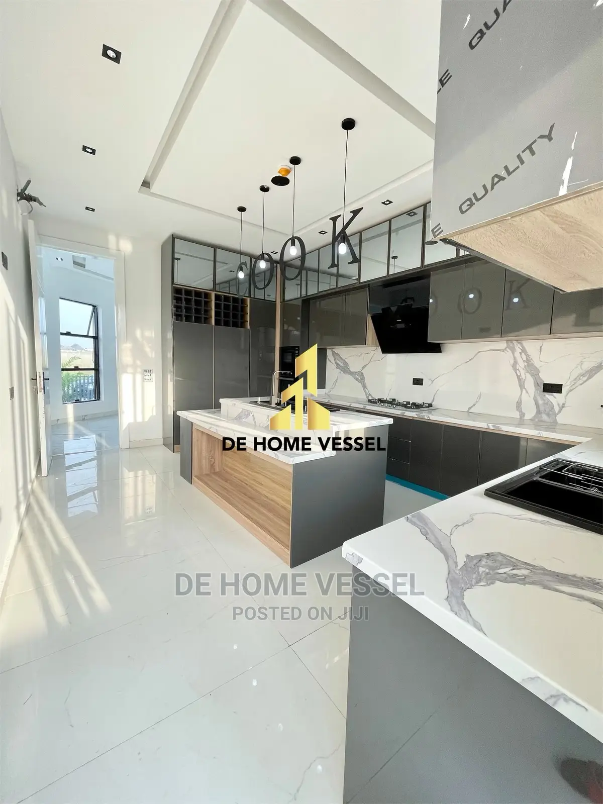 5bdrm Duplex in Osapa London for Sale in Osapa london
