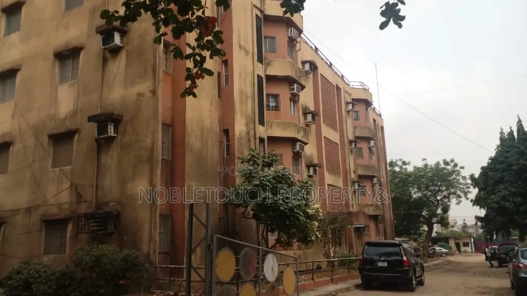 3bdrm Block of Flats in Ikeja Lagos, Alausa for Sale in Alausa