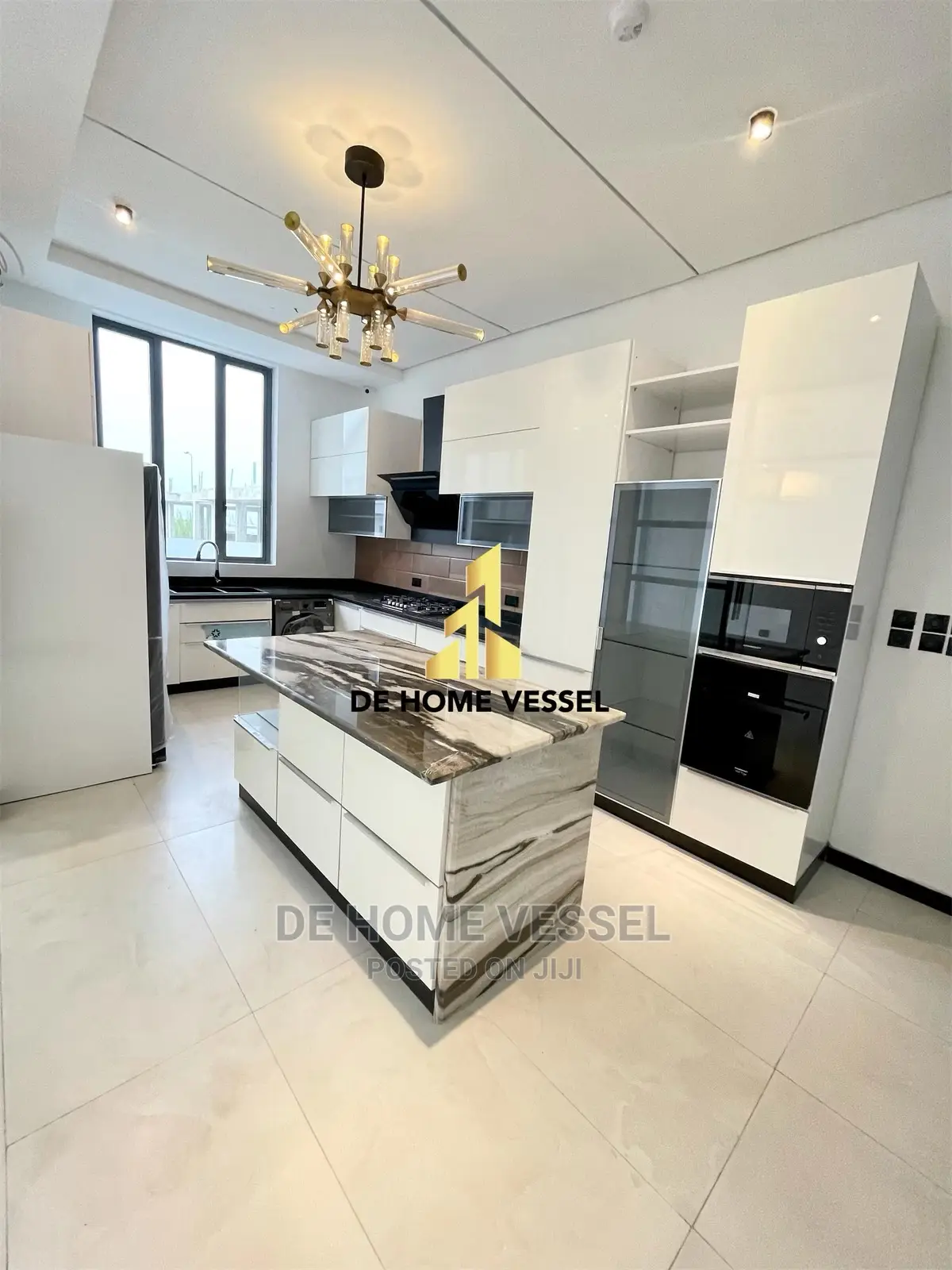 5bdrm Duplex in Ikate for Sale in Ikate