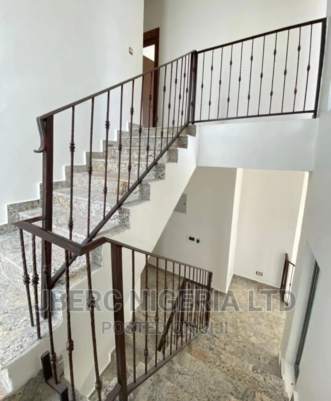 5bdrm Duplex in Victoria Island for sale in Victoria Island