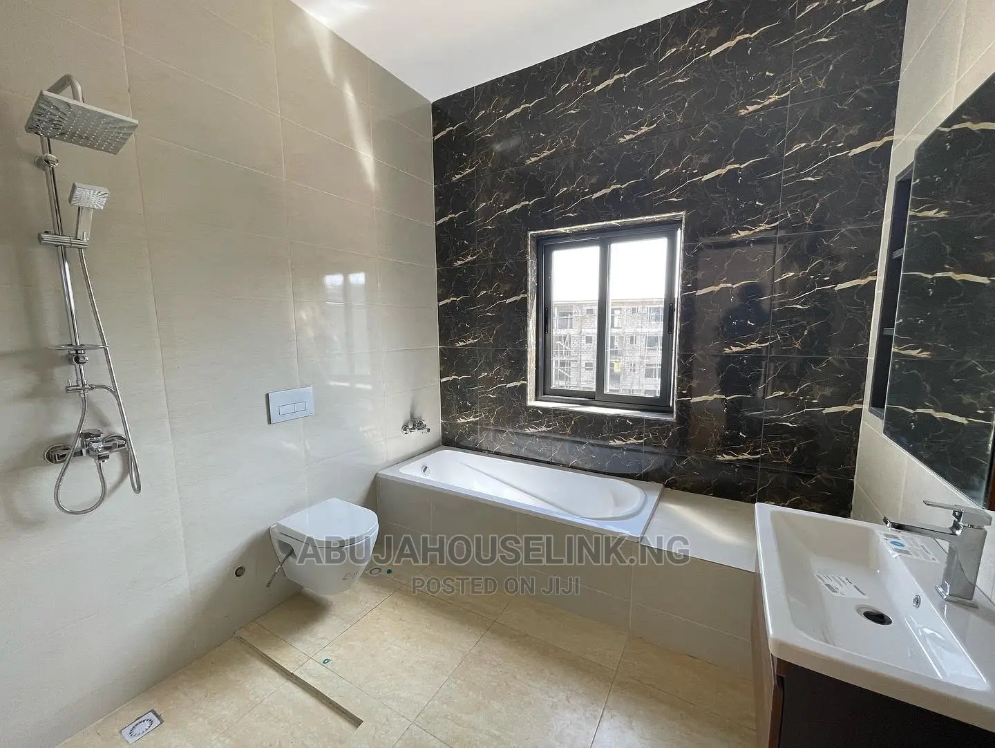 5bdrm Duplex in Jahi By Gilmore for sale in Jahi